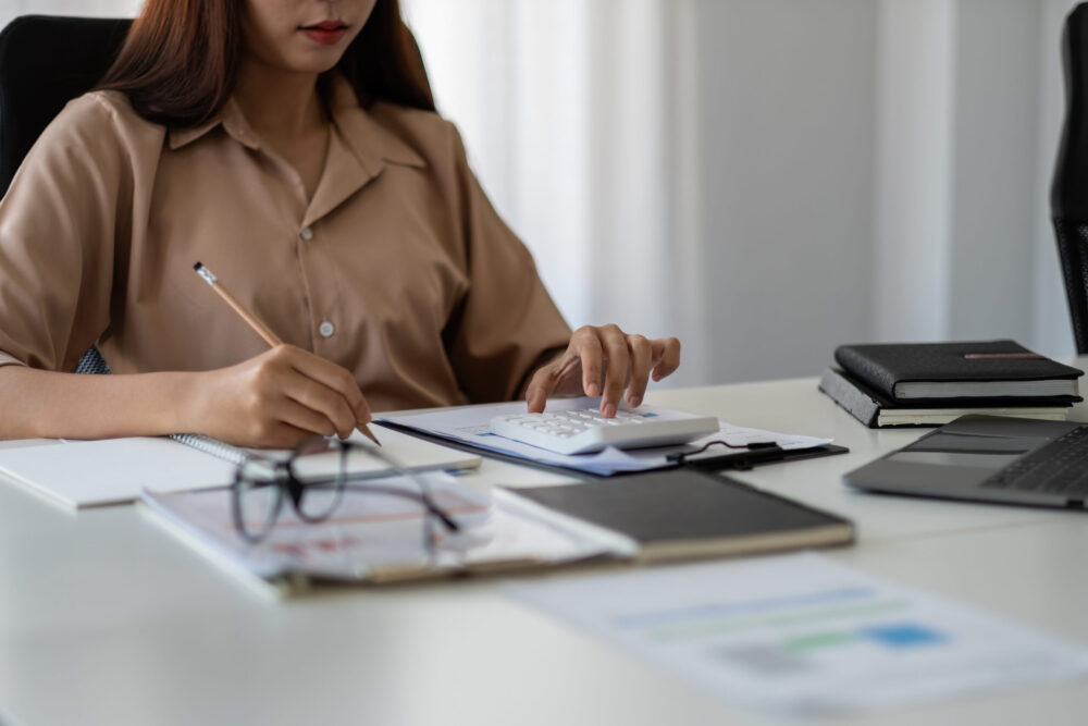 woman filing taxes