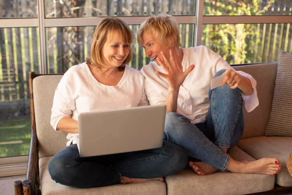 women viewing laptop